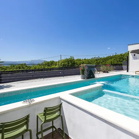 بيت للعطل Cozy In Glavina Gornja With Wifi *