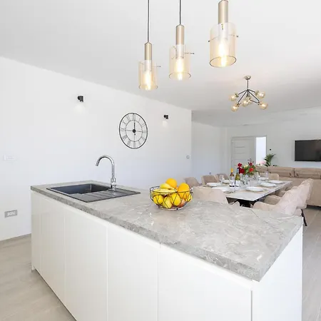 بيت للعطل Cozy In Glavina Gornja With Wifi إيموتسكي