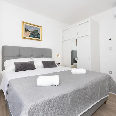 Cozy In Glavina Gornja With Wifi Holiday home Imotski